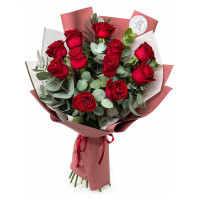 Bouquet of 11 tall roses