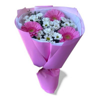 Bouquet of fresh chrysanthemums