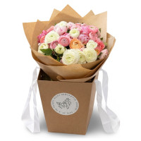 Romantic Ranunculus Bouquet in Pastel Shades